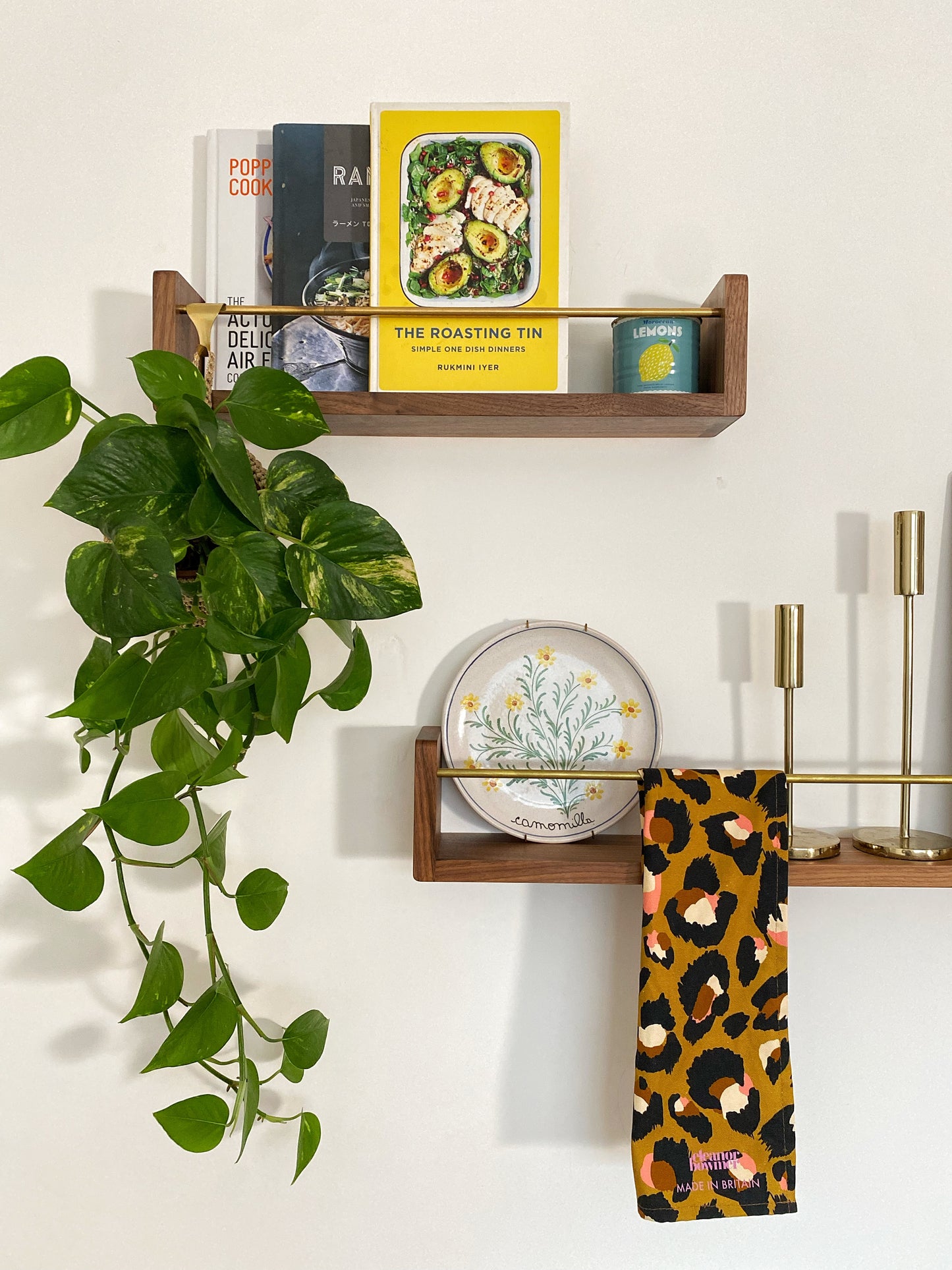 The Compound Shelf - WALNUT
