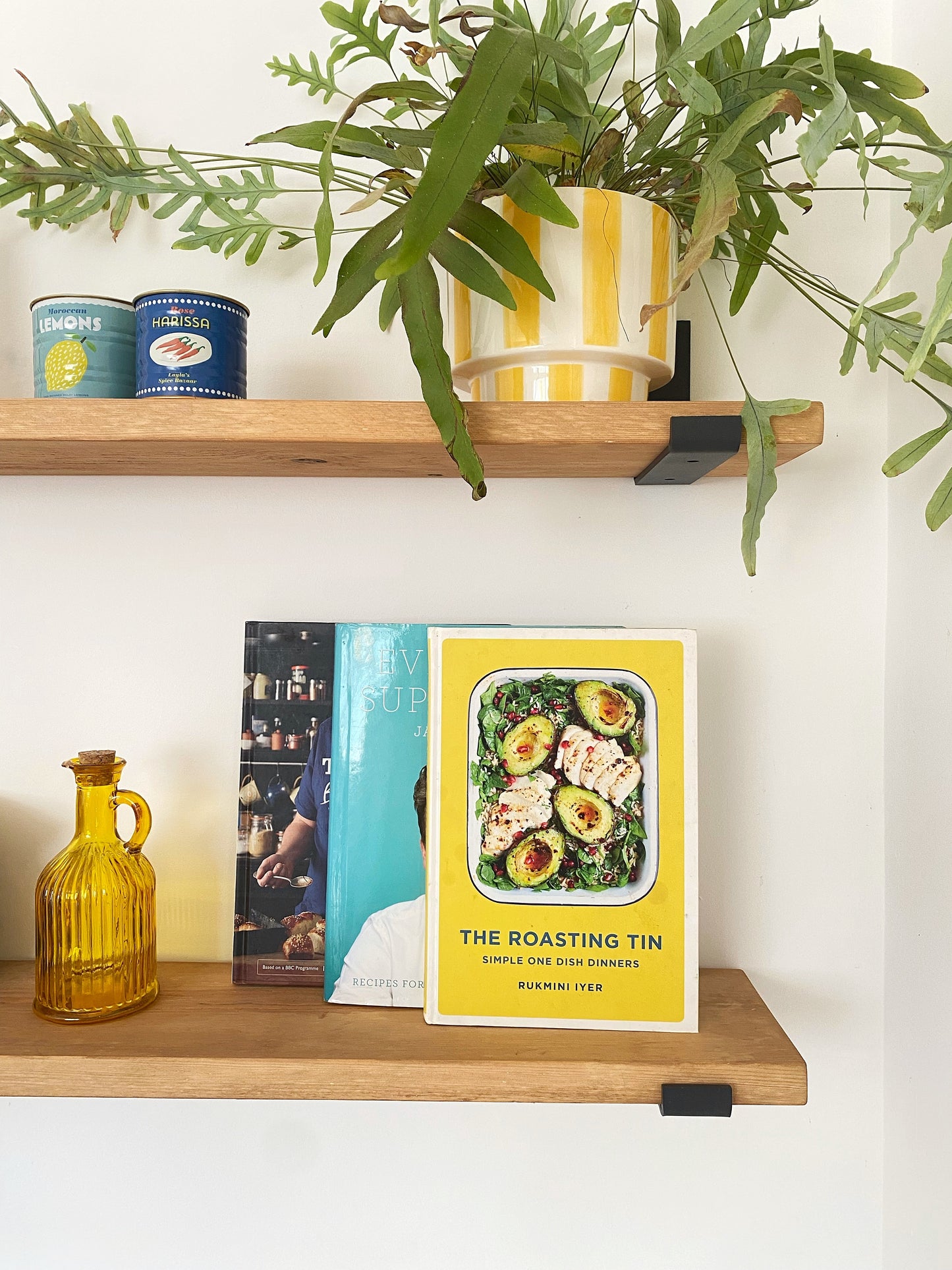 The Bracket shelf  - AGED NATURAL