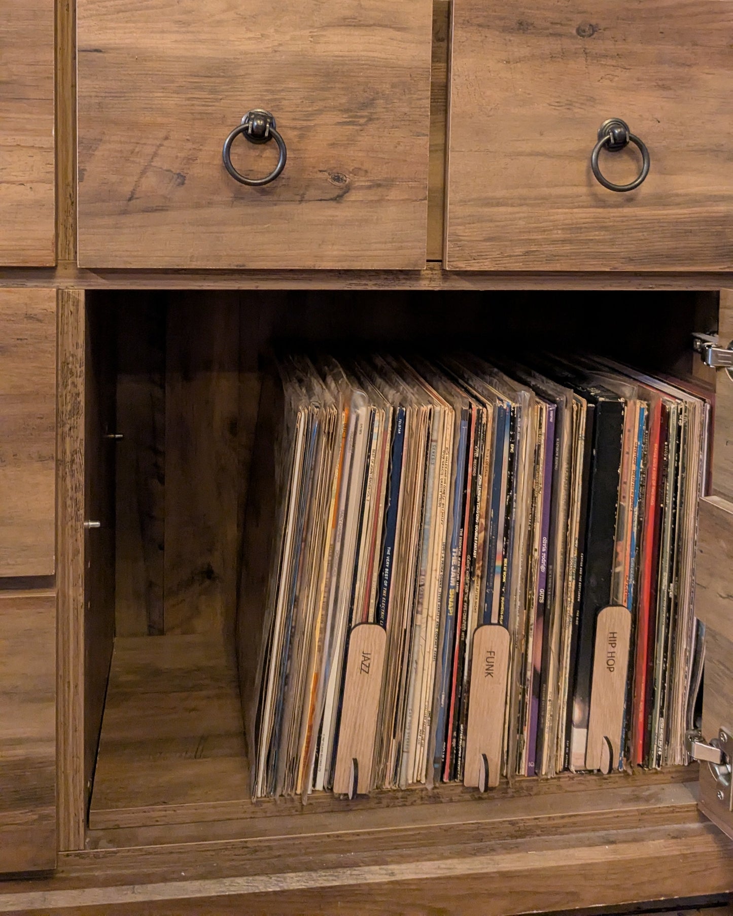 Front Facing Vinyl Record Dividers